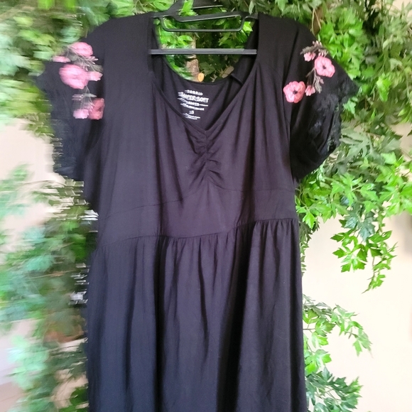 Top - Picture 4 of 5